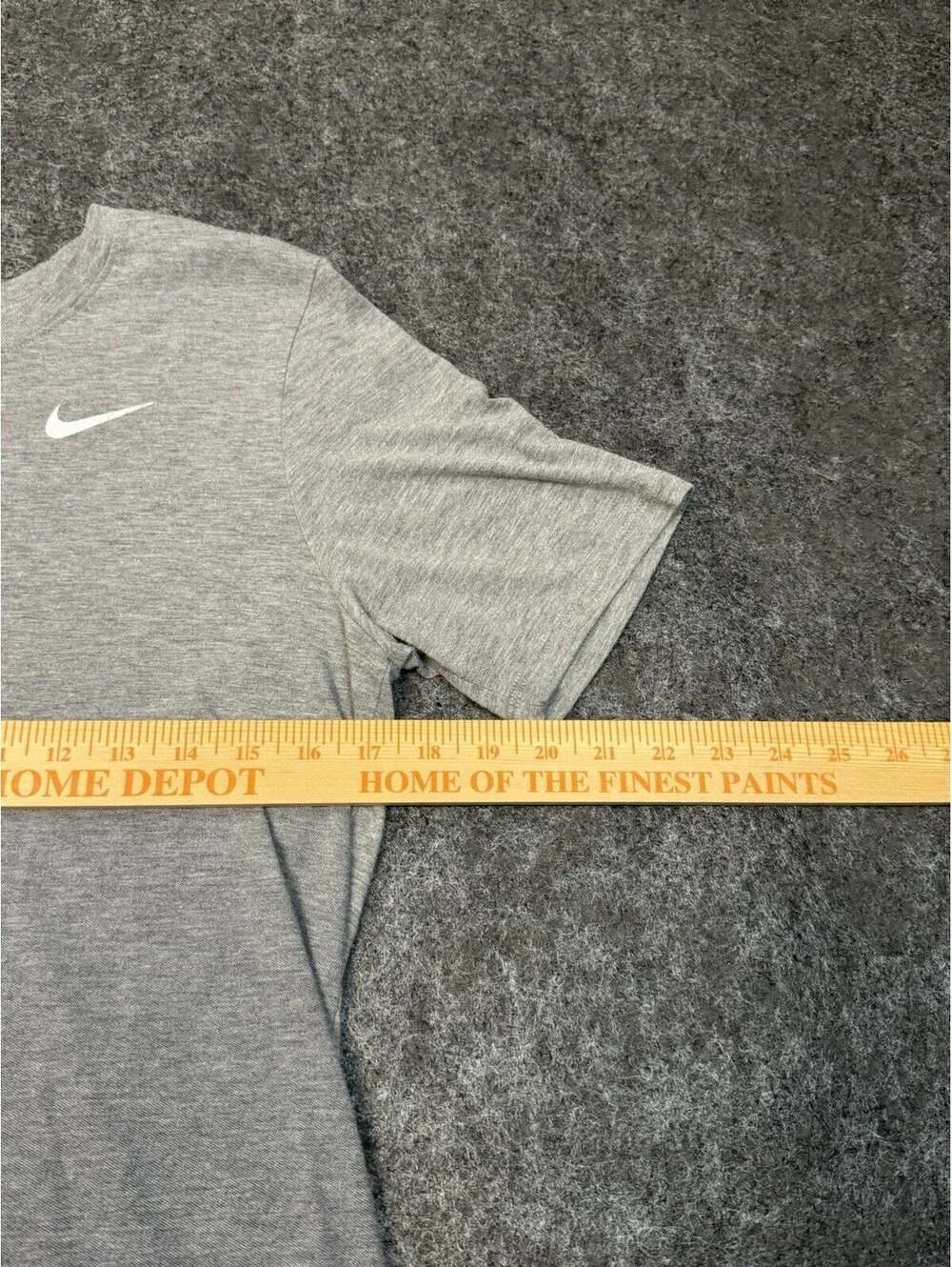 Nike The Nike Tee Athletic Cut Tri-Blend Gray Short Sleeve T-Shirt Men’s Small S
